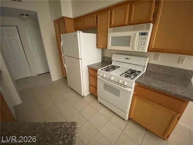 1050 East Cactus Avenue 1099, Las Vegas, NV 89183