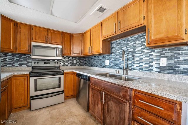 3769 Carlyle Drive 153, Las Vegas, NV 89115