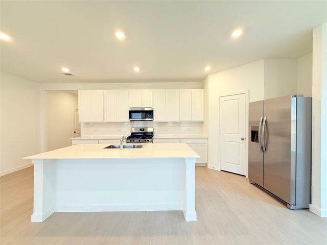 3017 Waterwood Pass Drive, Katy, TX 77493