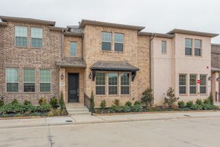 913 Ponds Edge Lane, Euless, TX 76040
