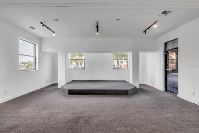 109 N CAUSEWAY, New Smyrna Beach, FL 32169