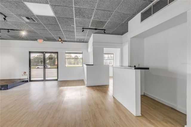 109 N CAUSEWAY, New Smyrna Beach, FL 32169