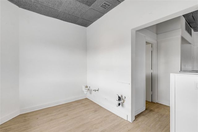 109 N CAUSEWAY, New Smyrna Beach, FL 32169