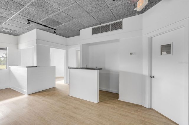 109 N CAUSEWAY, New Smyrna Beach, FL 32169