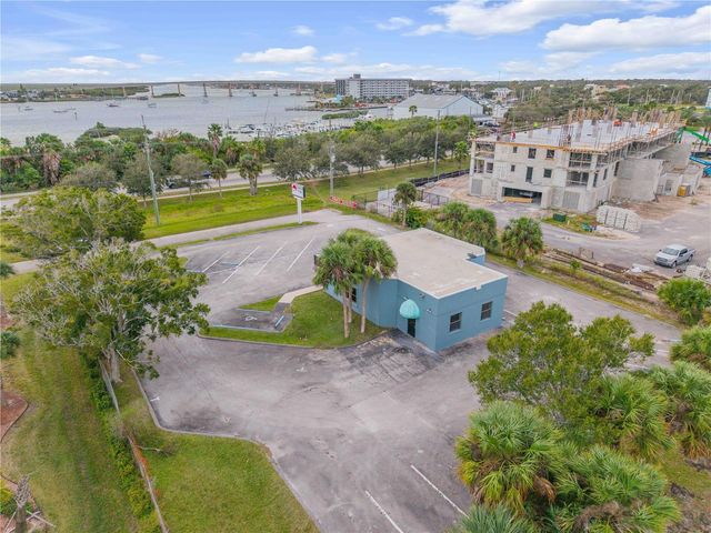 109 N CAUSEWAY, New Smyrna Beach, FL 32169