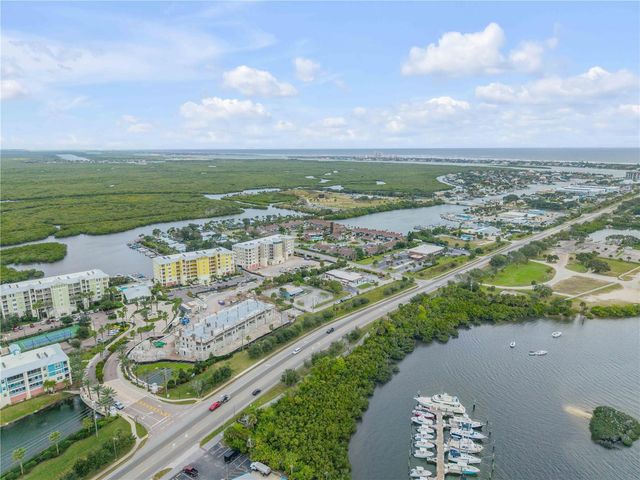 109 N CAUSEWAY, New Smyrna Beach, FL 32169