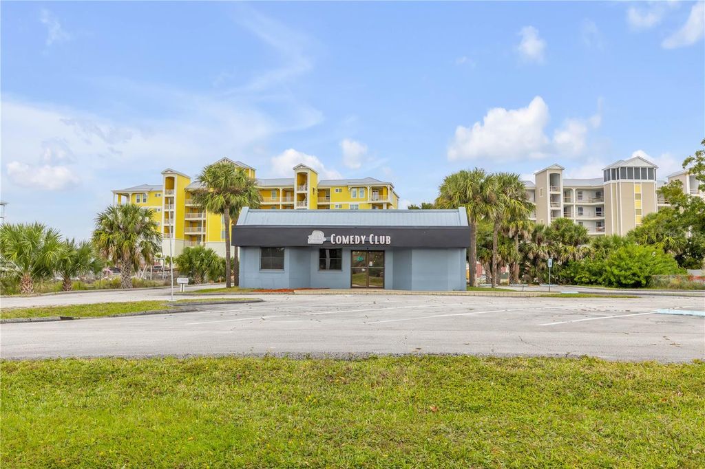 Image 10 of property listing at 109 N CAUSEWAY, New Smyrna Beach, FL 32169