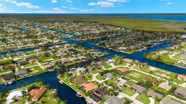 3433 SW 27th AVE, Cape Coral, FL 33914