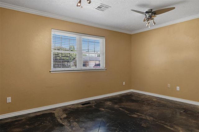 5724 NW 86th Street, Oklahoma City, OK 73132
