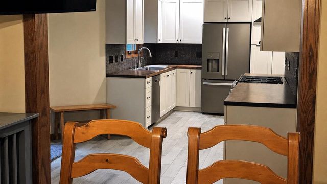 8411 RIDGEVIEW COURT, Larsen, WI 54947