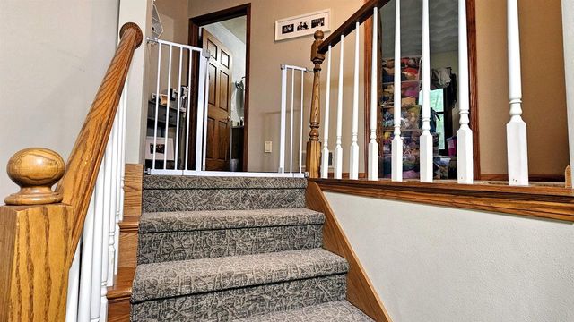 8411 RIDGEVIEW COURT, Larsen, WI 54947