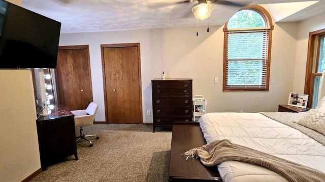 8411 RIDGEVIEW COURT, Larsen, WI 54947