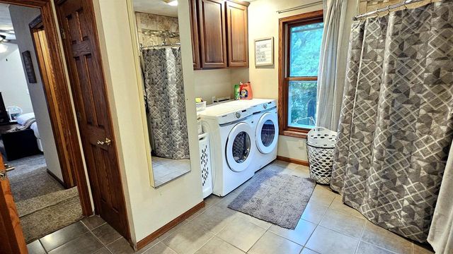 8411 RIDGEVIEW COURT, Larsen, WI 54947
