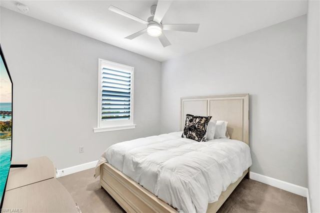 9238 Plover DR, Naples, FL 34120