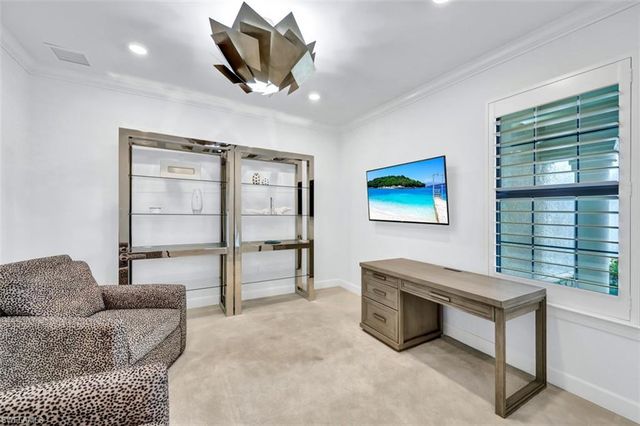 9238 Plover DR, Naples, FL 34120