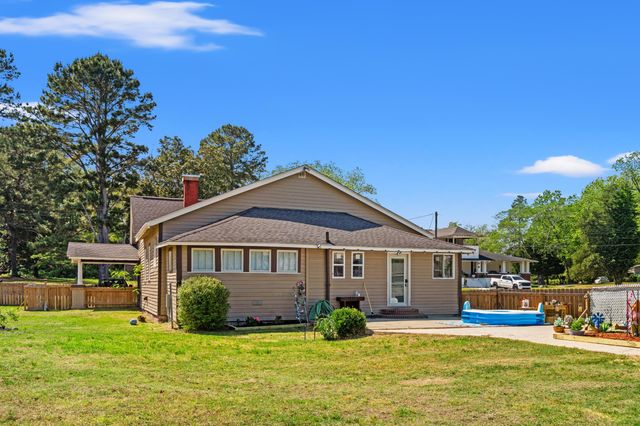 209 S Walnut St., Lake View, SC 29563