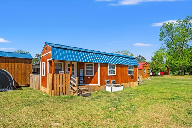 209 S Walnut St., Lake View, SC 29563
