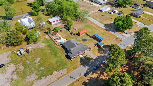209 S Walnut St., Lake View, SC 29563