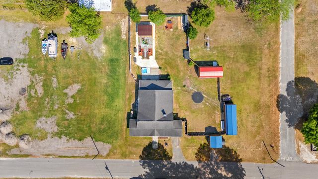 209 S Walnut St., Lake View, SC 29563