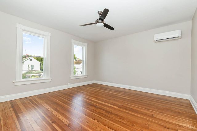 519 Maple Street, Elmwood Place, OH 45216