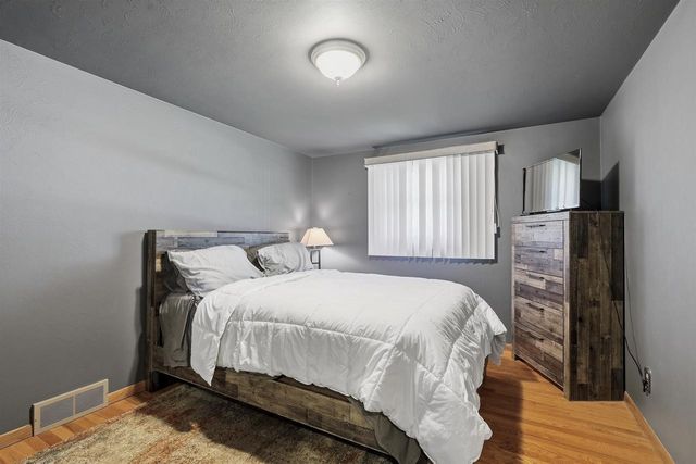 1530 GLEN ROAD, Green Bay, WI 54313