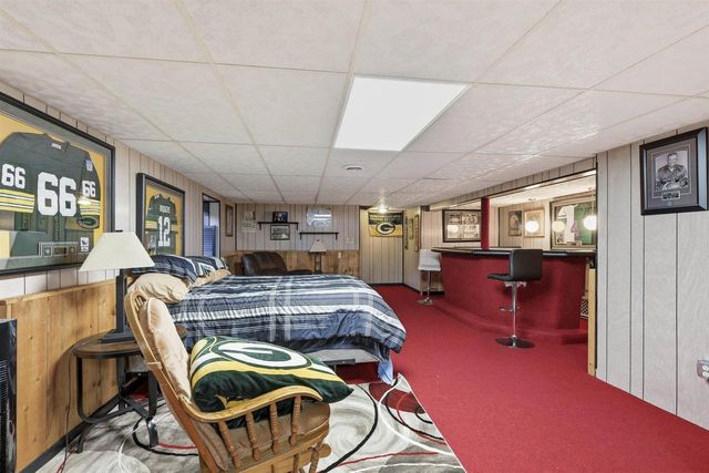 1530 GLEN ROAD, Green Bay, WI 54313