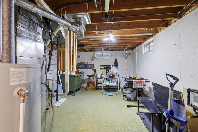 1530 GLEN ROAD, Green Bay, WI 54313