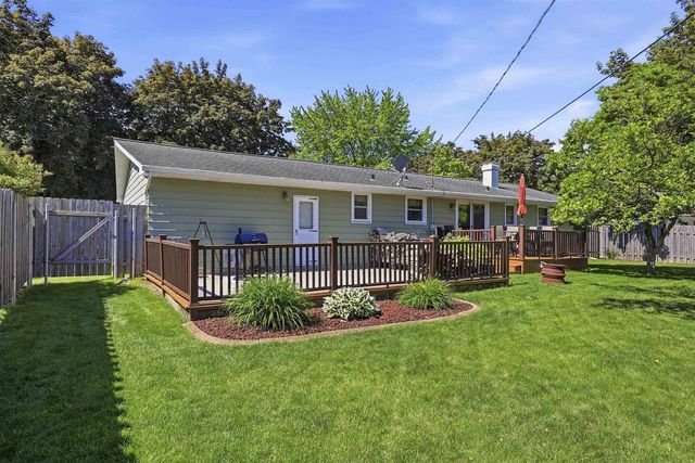 1530 GLEN ROAD, Green Bay, WI 54313