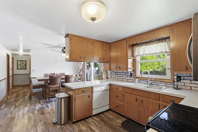 1530 GLEN ROAD, Green Bay, WI 54313