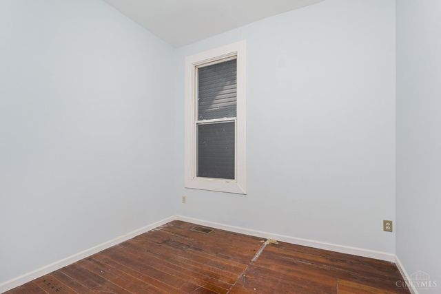 760 Straight Street, Cincinnati, OH 45214