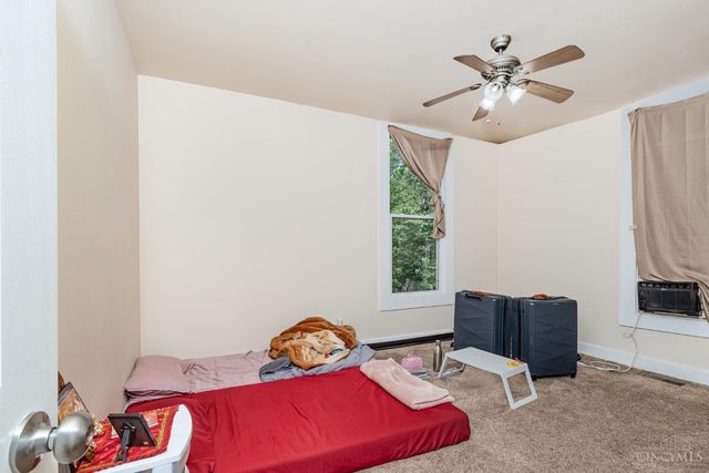 760 Straight Street, Cincinnati, OH 45214