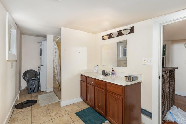 760 Straight Street, Cincinnati, OH 45214