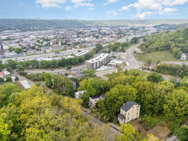 760 Straight Street, Cincinnati, OH 45214