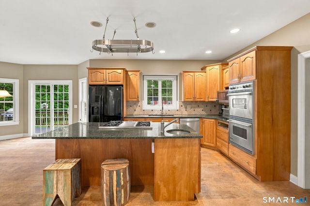 140 Elk Drive, Southbury, CT 06488
