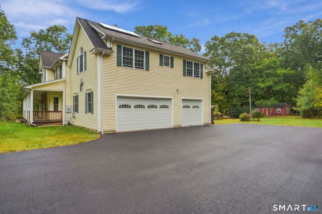 140 Elk Drive, Southbury, CT 06488