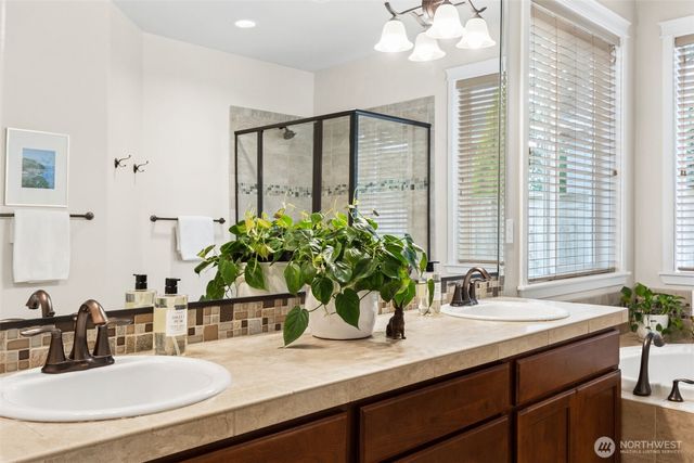 4232 Abigail Drive NE, Lacey, WA 98516