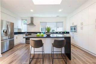 2926 Rowena Avenue 4, Los Angeles, CA 90039