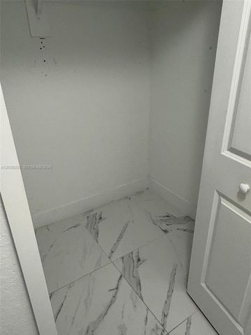 6280 NW 22nd Ct 2, Miami, FL 33147