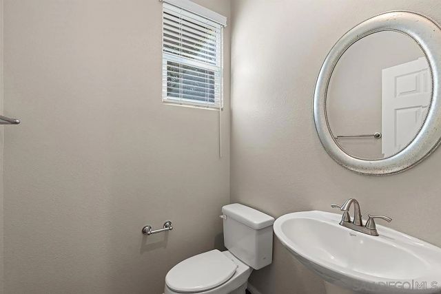 13581 Dogwood Way, San Diego, CA 92130
