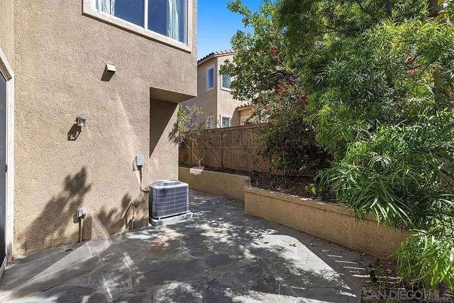 13581 Dogwood Way, San Diego, CA 92130