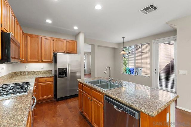 13581 Dogwood Way, San Diego, CA 92130