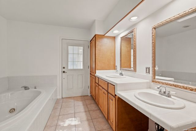 7810 Mary Carolyn, San Antonio, TX 78240