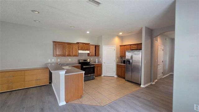 1138 ANDREW AVILES CIRCLE, Tampa, FL 33619