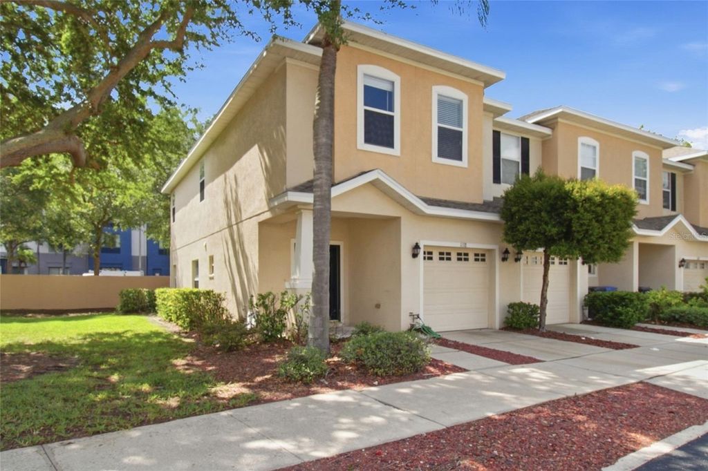 Image 2 of property listing at 1138 ANDREW AVILES CIRCLE, Tampa, FL 33619