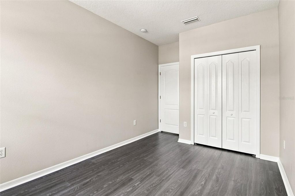 Image 19 of property listing at 1138 ANDREW AVILES CIRCLE, Tampa, FL 33619