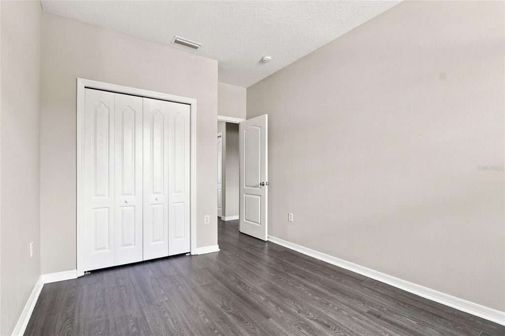 Image 23 of property listing at 1138 ANDREW AVILES CIRCLE, Tampa, FL 33619