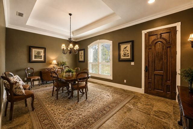 150 St Andrews Loop, Kerrville, TX 78028