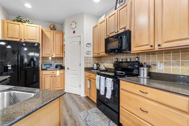 11911 VALLEY FALLS LOOP, Spring Hill, FL 34609