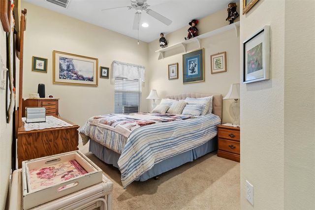 11911 VALLEY FALLS LOOP, Spring Hill, FL 34609