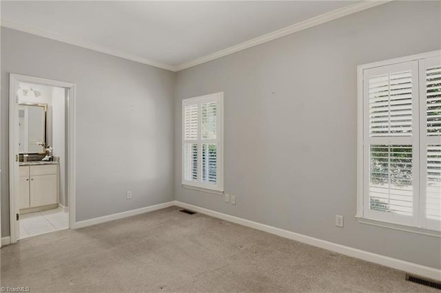 723 Polo Oaks Drive, Winston-salem, NC 27106